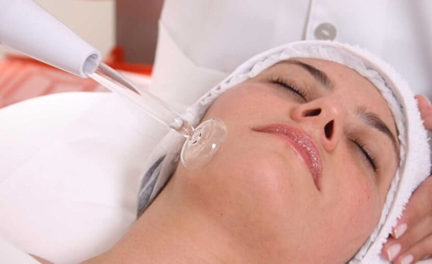 Limpieza facial con alta frecuencia 04