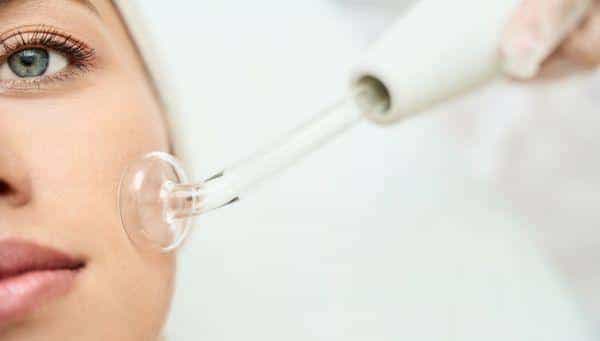 Limpieza facial con alta frecuencia 05