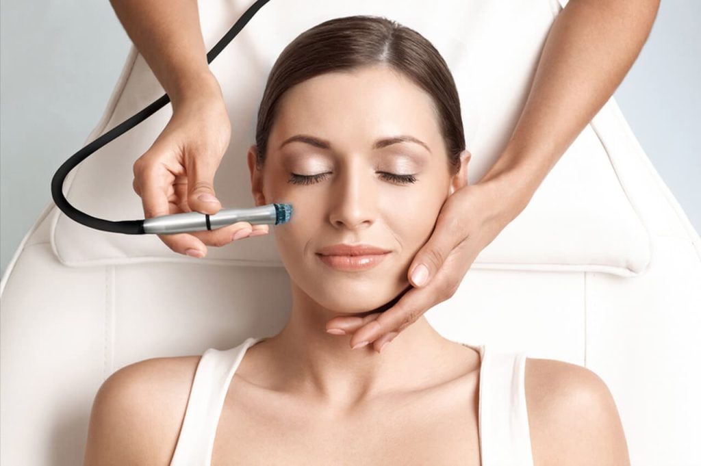Limpieza facial con punta de diamante 01