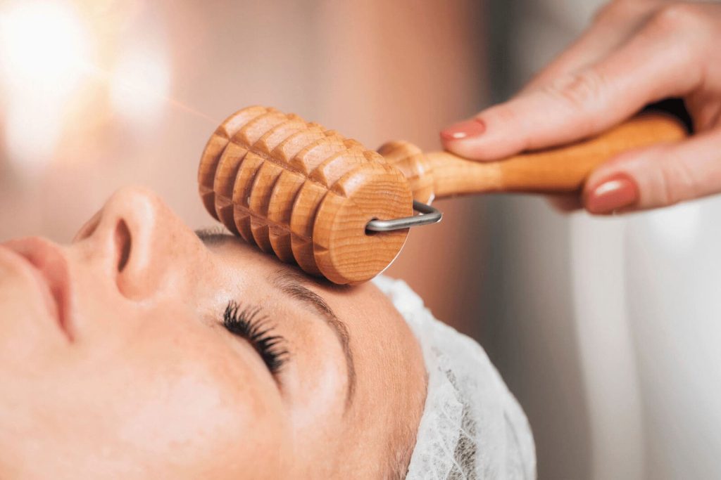 Maderoterapia facial 05