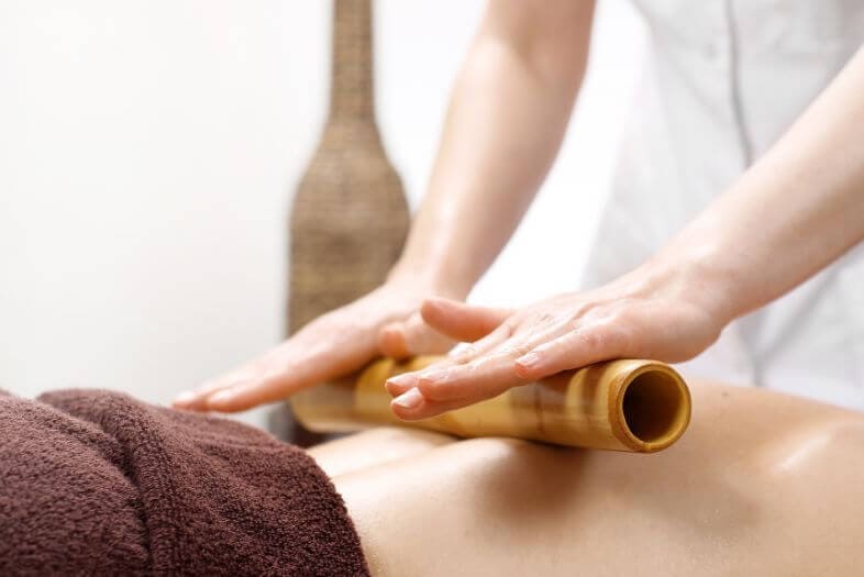 Masajes relajantes con Bambu y reflexologia 04